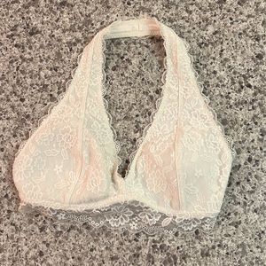 Gilly Hicks (Hollister) bralette - adjustable clip in back